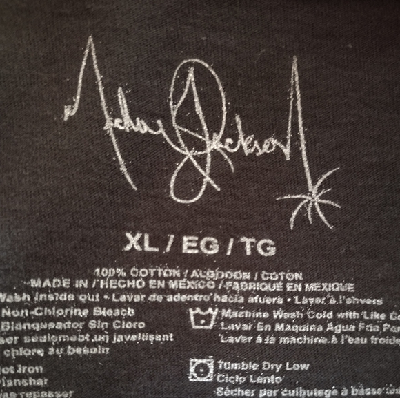 Retro Michael Jackson's Thriller T-shirt - Picture 4 of 4